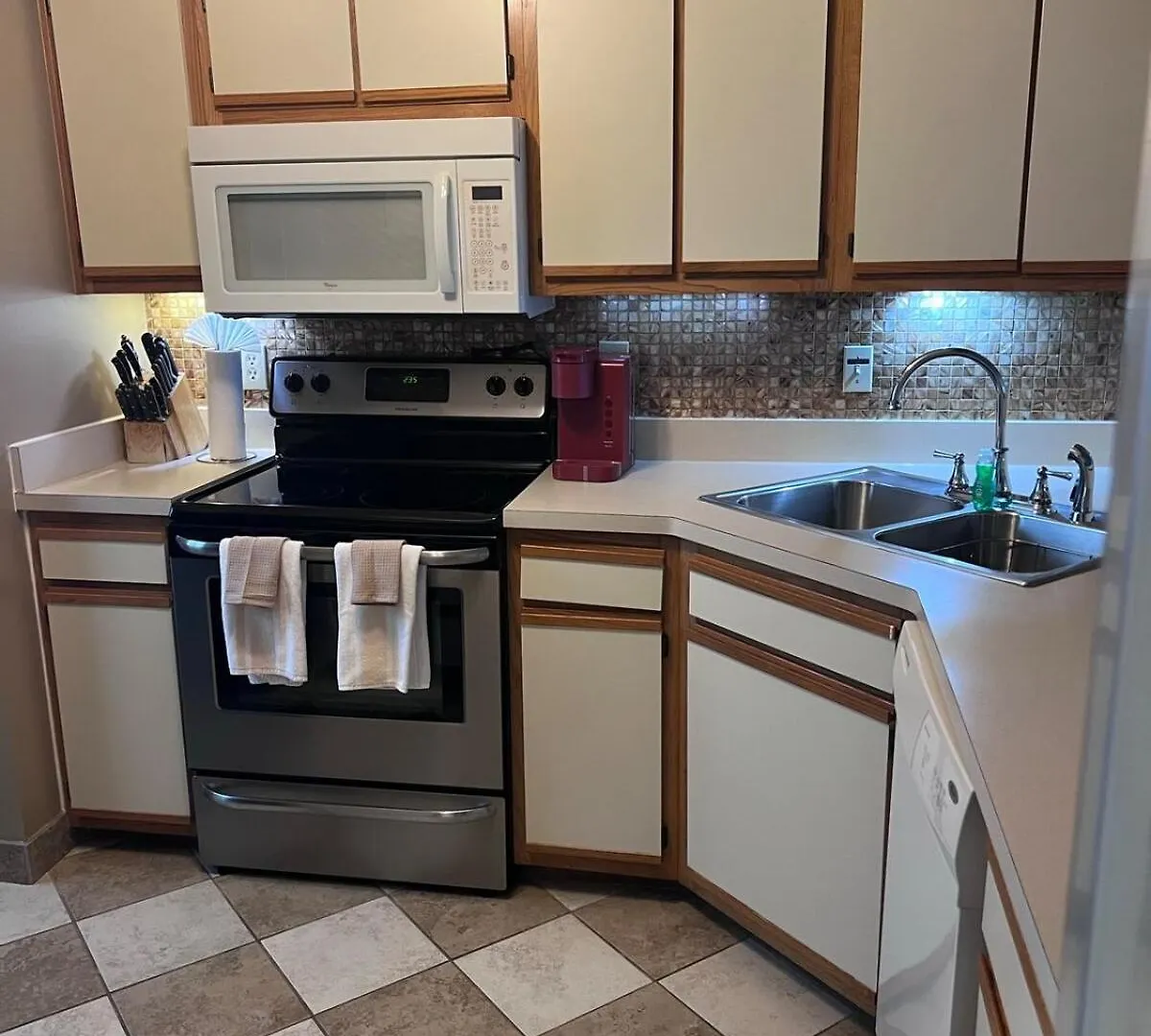 The Colony Condominiums Virginia Beach Rezort